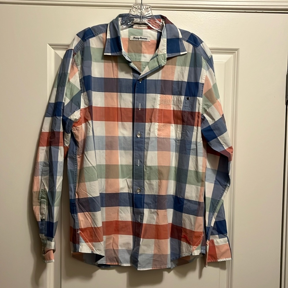Tommy Bahama 100% cotton long sleeve shirt size medium. Never been worn